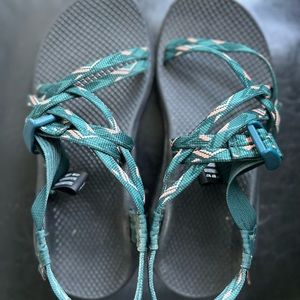 Chacos size 8